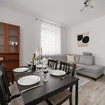 Large Apartment In Wola Near The Center